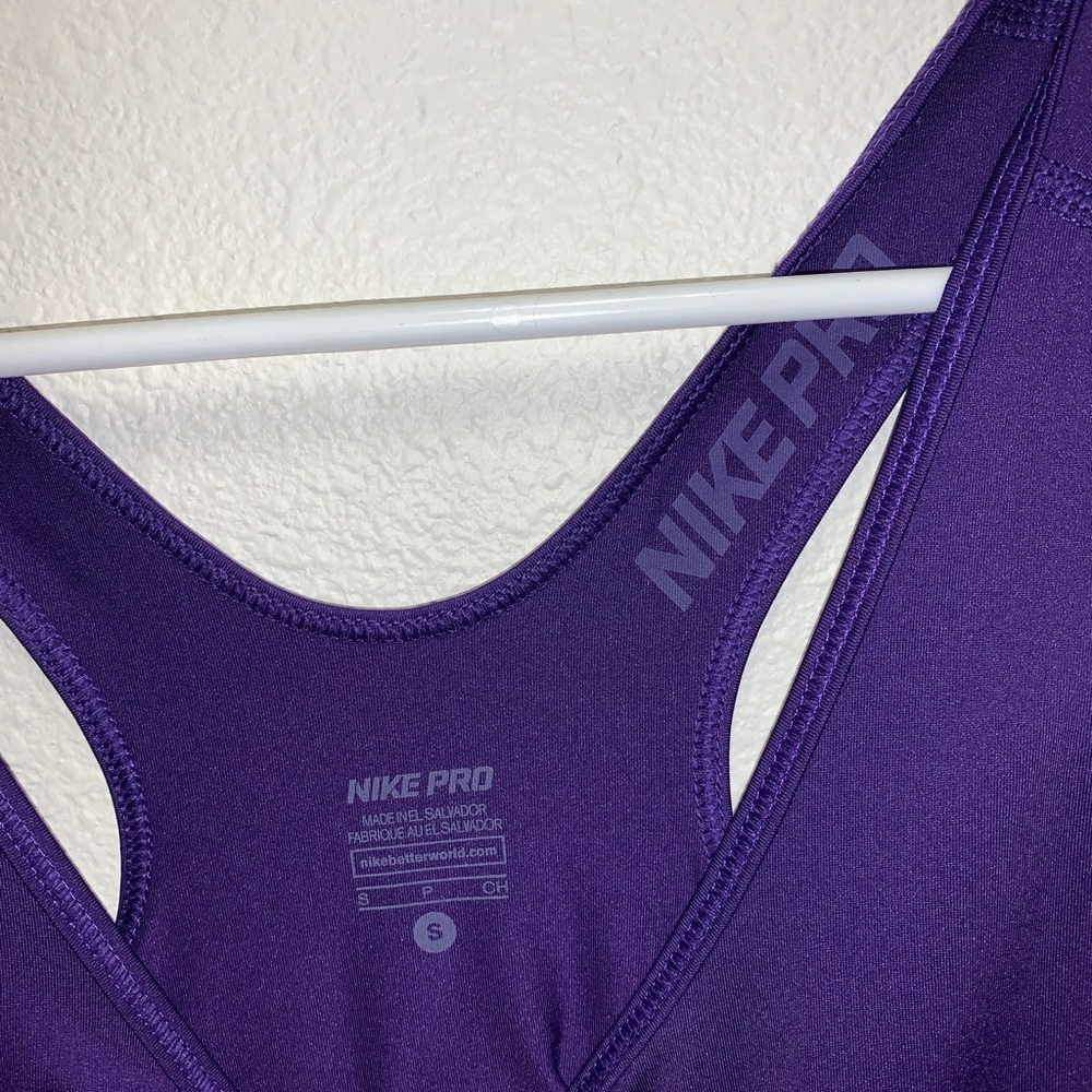Nike Pro Racerback - Picture 3 of 3